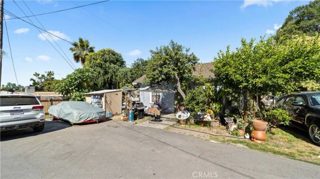 738 E Sacramento Street, Altadena, CA 91001