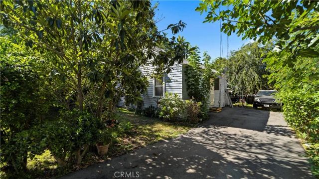 738 E Sacramento Street, Altadena, CA 91001