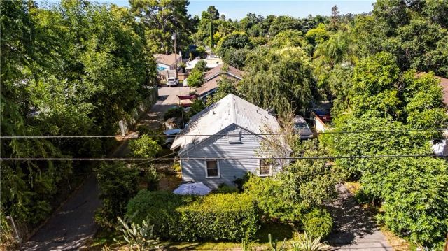 738 E Sacramento Street, Altadena, CA 91001