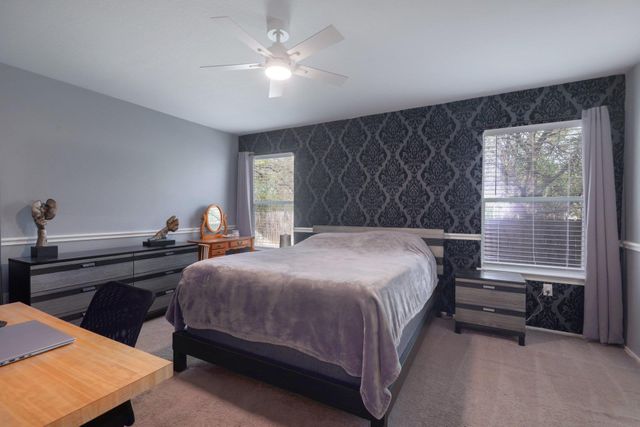 8804 Dittmar Oaks DR, Austin, TX 78748