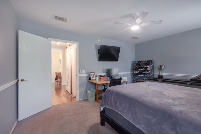 8804 Dittmar Oaks DR, Austin, TX 78748