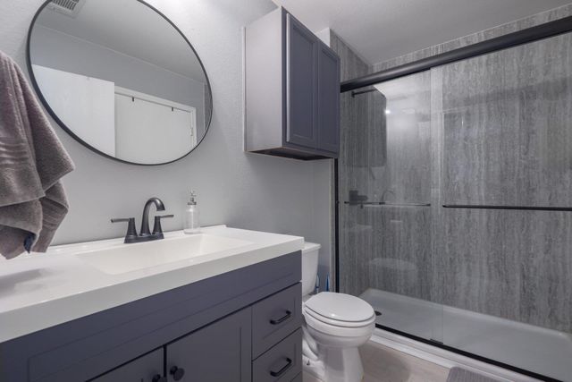 8804 Dittmar Oaks DR, Austin, TX 78748