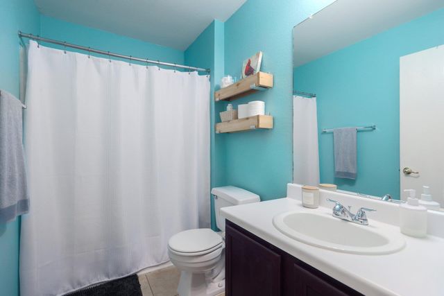 8804 Dittmar Oaks DR, Austin, TX 78748