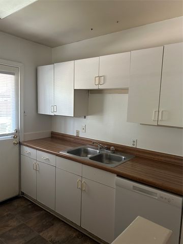 5909 Lewis Street, Dallas, TX 75206