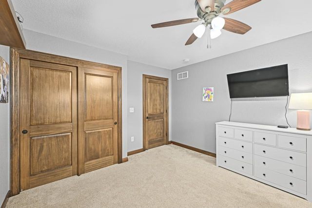 5111 Roamn WAY, Hartford, WI 53027