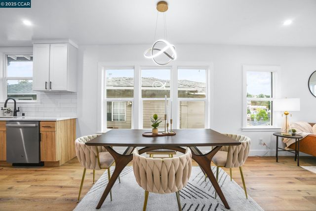 1348 E 26Th St, Oakland, CA 94606