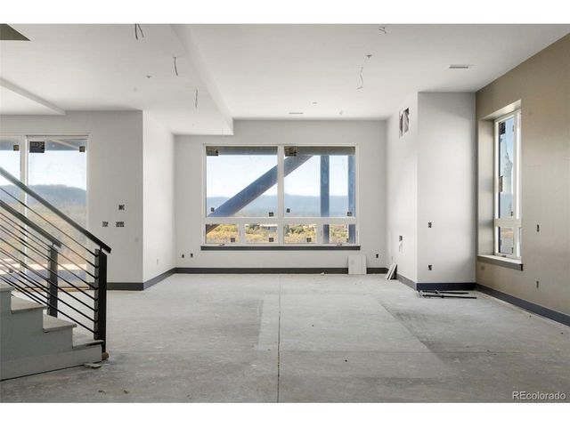 1536 King Mick Ct, Castle Rock, CO 80104