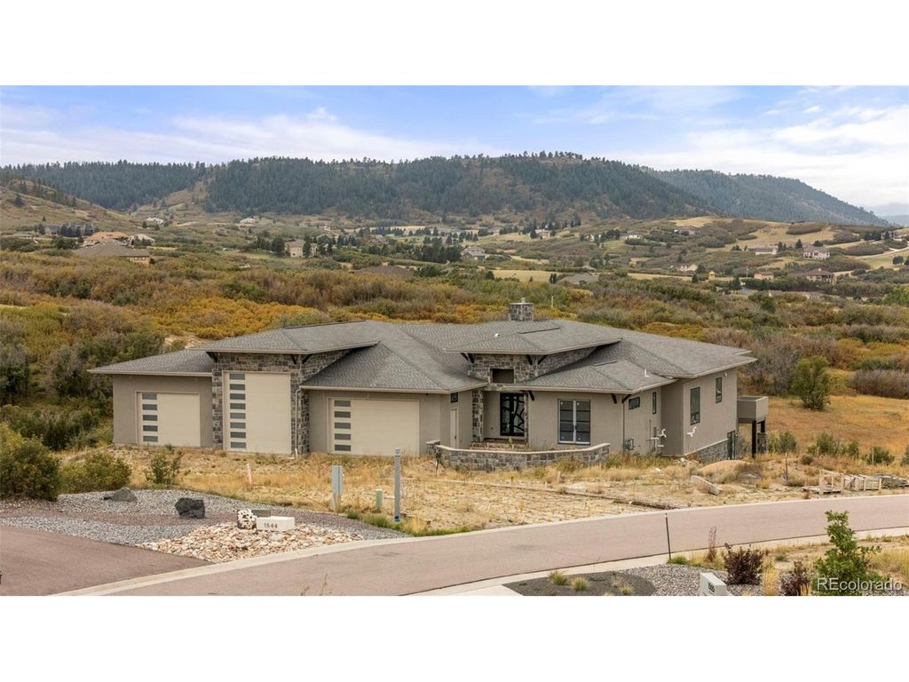 1536 King Mick Ct, Castle Rock, CO 80104