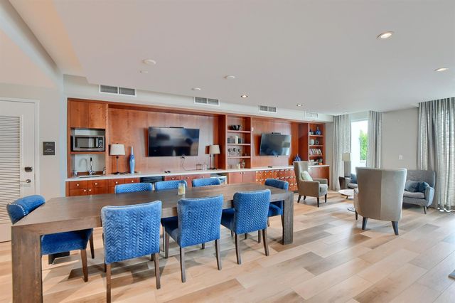 236 SE 5th Avenue 205, Delray Beach, FL 33483