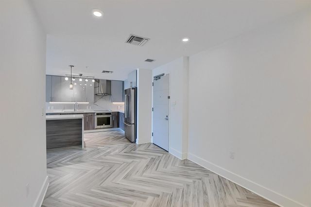 236 SE 5th Avenue 205, Delray Beach, FL 33483