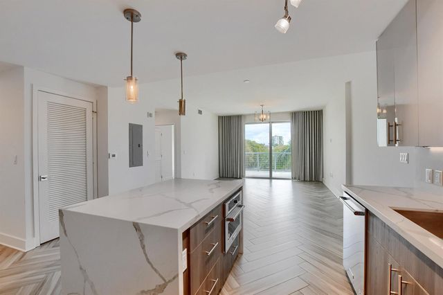 236 SE 5th Avenue 205, Delray Beach, FL 33483