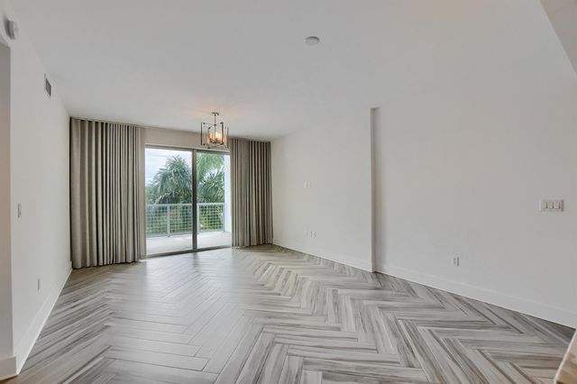 236 SE 5th Avenue 205, Delray Beach, FL 33483