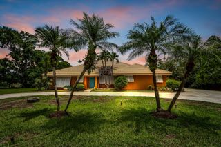 3521 SW Bimini Circle N, Palm City, FL 34990