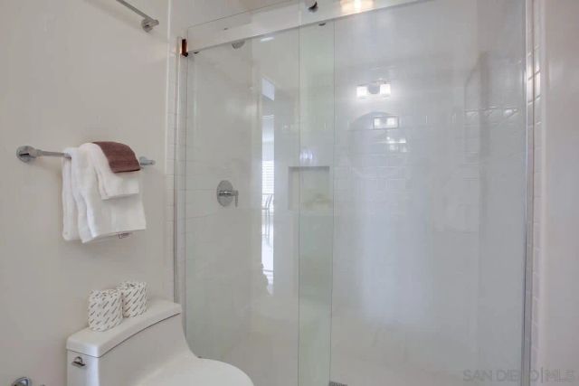 245 Coast D2, La Jolla, CA 92037