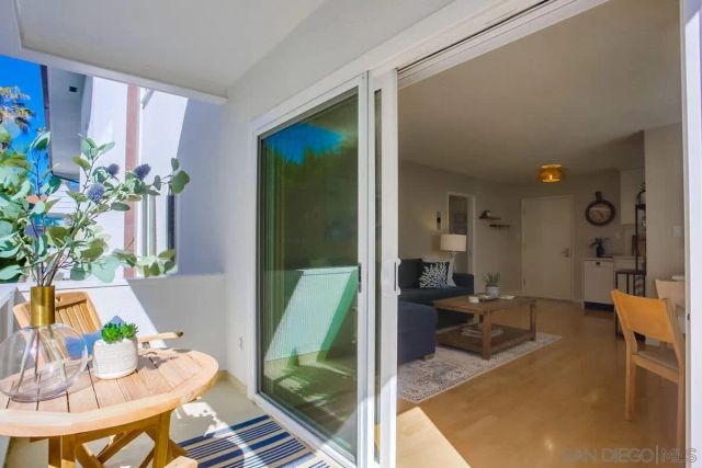 245 Coast D2, La Jolla, CA 92037