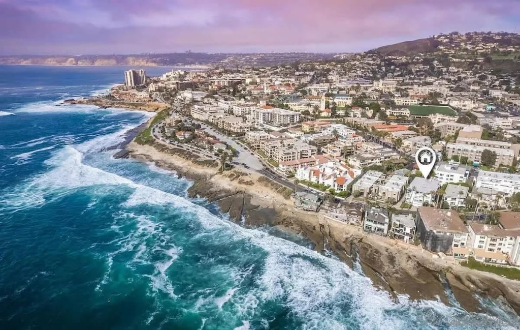 245 Coast D2, La Jolla, CA 92037
