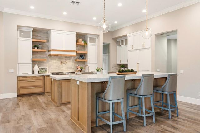 1534 Heredia Drive, Roseville, CA 95747