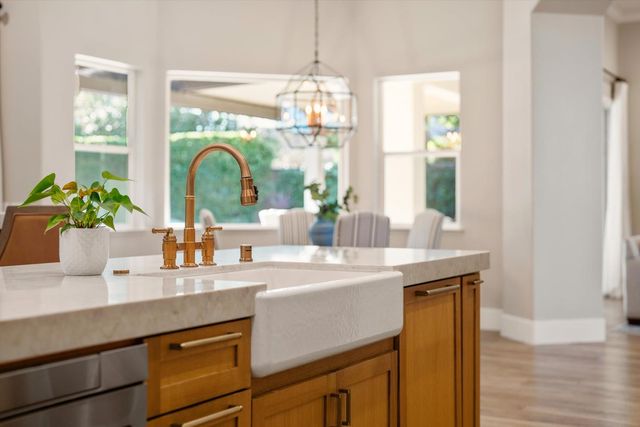 1534 Heredia Drive, Roseville, CA 95747