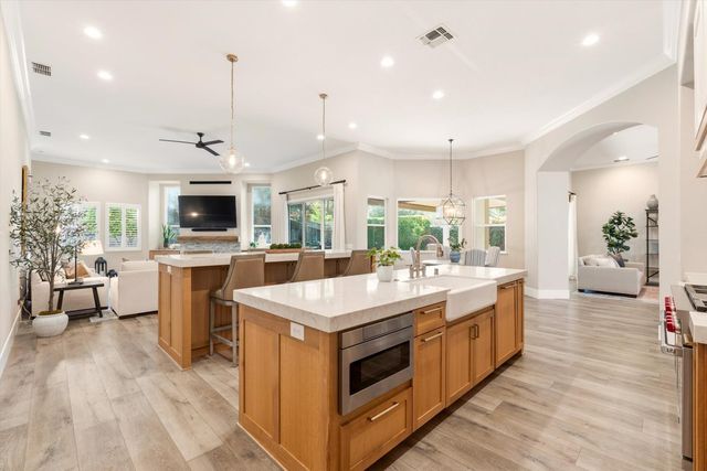 1534 Heredia Drive, Roseville, CA 95747