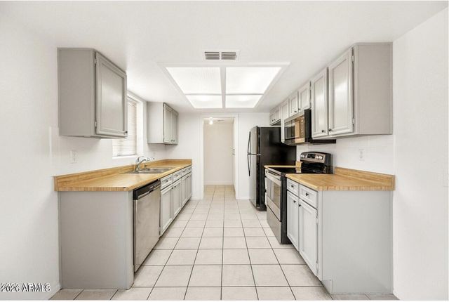 2848 E BROWN Road 52, Mesa, AZ 85213