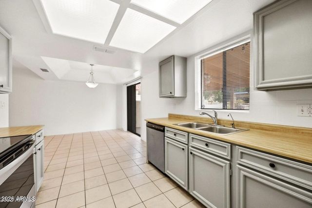 2848 E BROWN Road 52, Mesa, AZ 85213