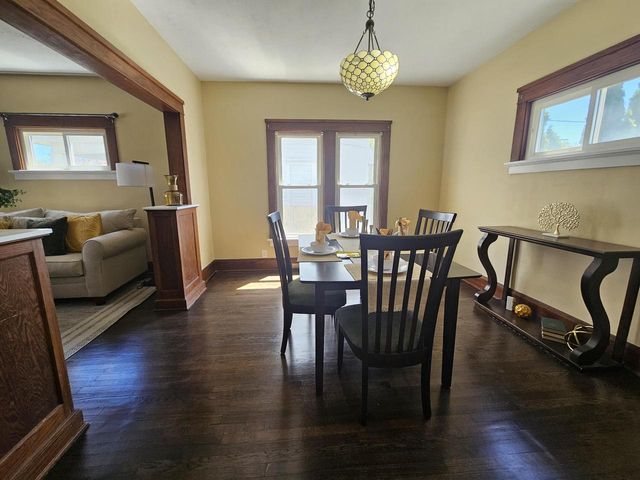 1324 Hayes AVENUE, Racine, WI 53405