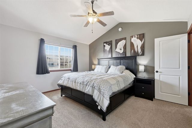 1678 Burr Dr, North Liberty, IA 52317