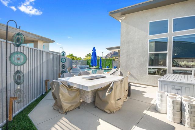 77431 Huntley Drive, Indian Wells, CA 92210