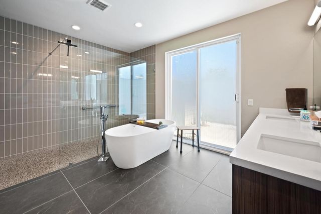 77431 Huntley Drive, Indian Wells, CA 92210
