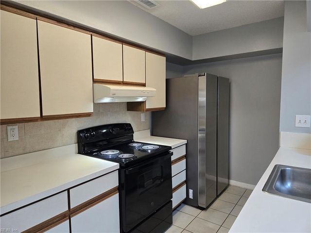 1416 Lake Huron DR, Virginia Beach, VA 23464