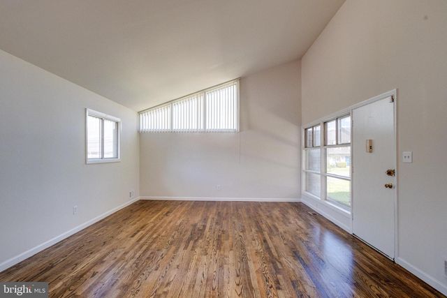 5116 THE ALAMEDA, Baltimore, MD 21239
