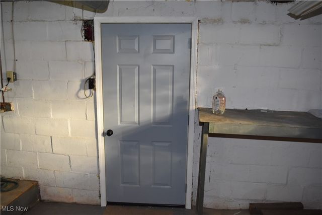 613 E Main Street, Barnesville, OH 43713