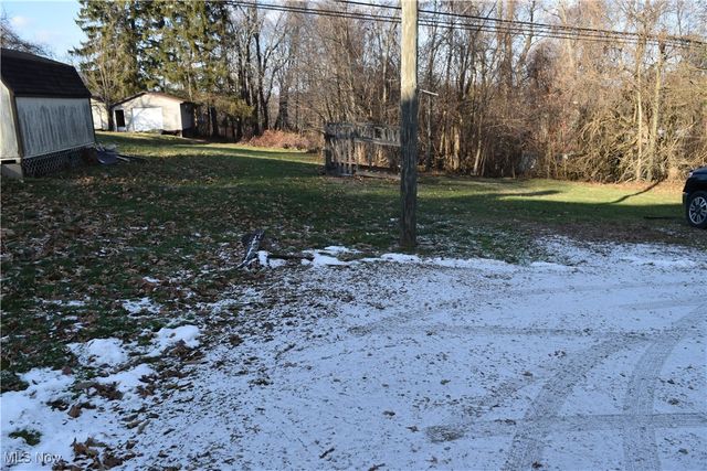 613 E Main Street, Barnesville, OH 43713