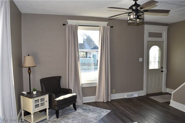 613 E Main Street, Barnesville, OH 43713