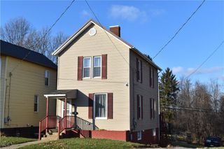 613 E Main Street, Barnesville, OH 43713