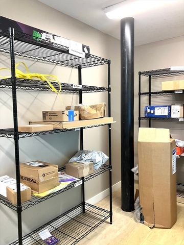 130 John St G01, Lowell, MA 01852