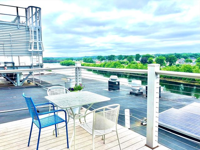 130 John St G01, Lowell, MA 01852