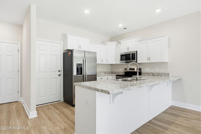 223 Sandpiper Place, Holly Ridge, NC 28445