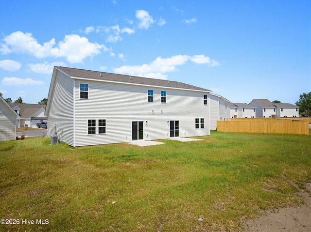 223 Sandpiper Place, Holly Ridge, NC 28445