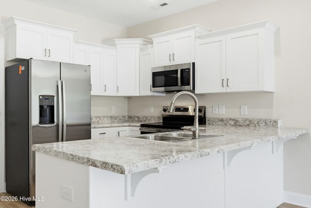 223 Sandpiper Place, Holly Ridge, NC 28445