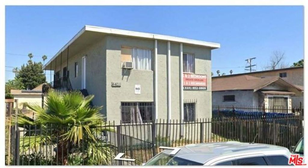 4416 S San Pedro Street, Los Angeles, CA 90011