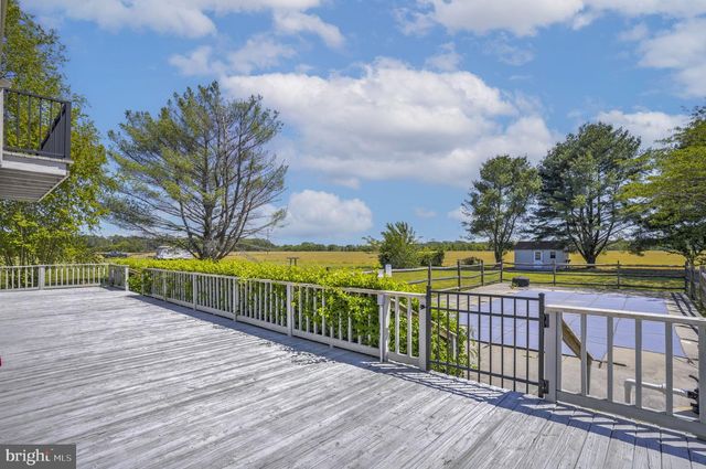 1015 GLEBE VIEW LN, Lottsburg, VA 22511