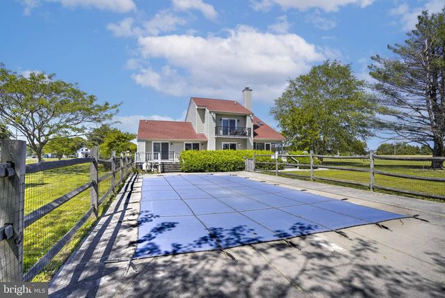 1015 GLEBE VIEW LN, Lottsburg, VA 22511