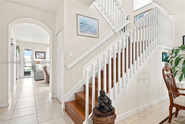 2466 NE 3rd Ct, Homestead, FL 33033