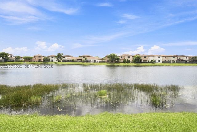 2466 NE 3rd Ct, Homestead, FL 33033