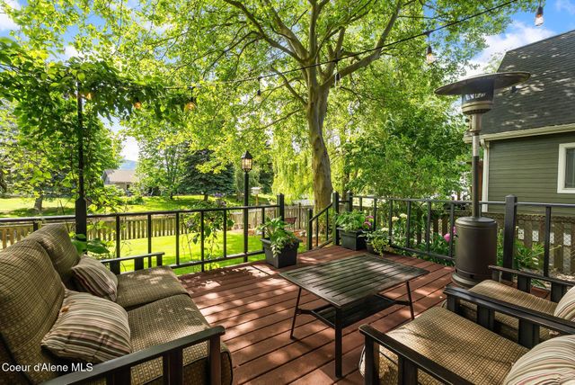1407 Mathison DR, Sandpoint, ID 83864