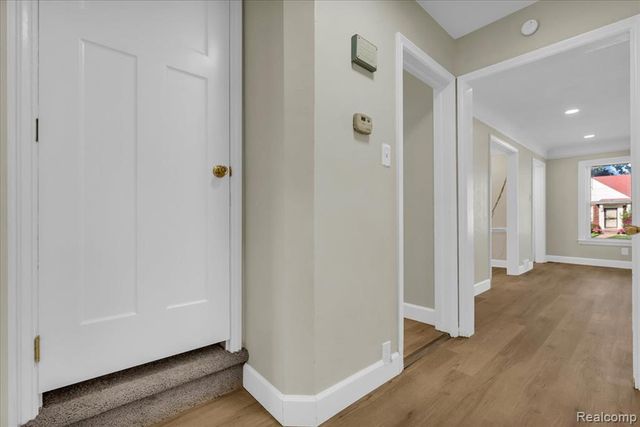 18458 Snowden Street, Detroit, MI 48235