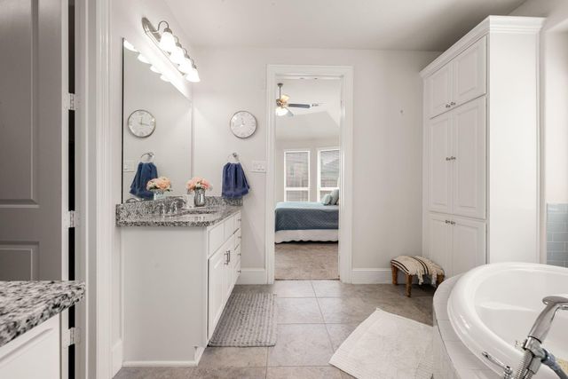 3909 Lupin Bush Lane, Manvel, TX 77578