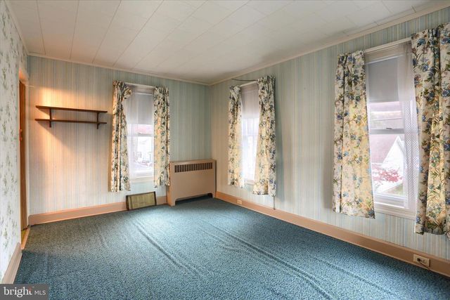 304 N 2ND ST, Lykens, PA 17048