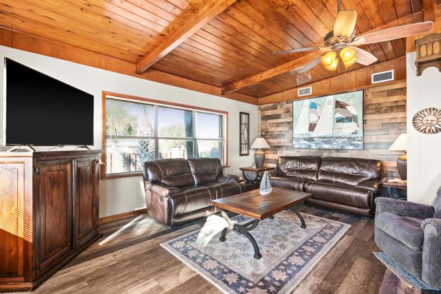 17850 Lynn Street, Panama City Beach, FL 32413